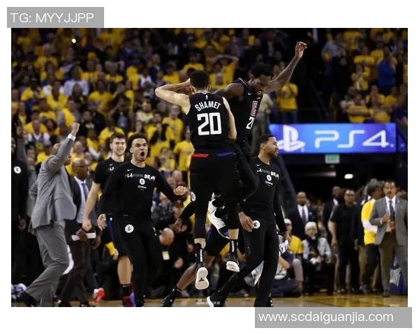 新英格兰革命与哥伦布机员的激烈对决引发球迷热议