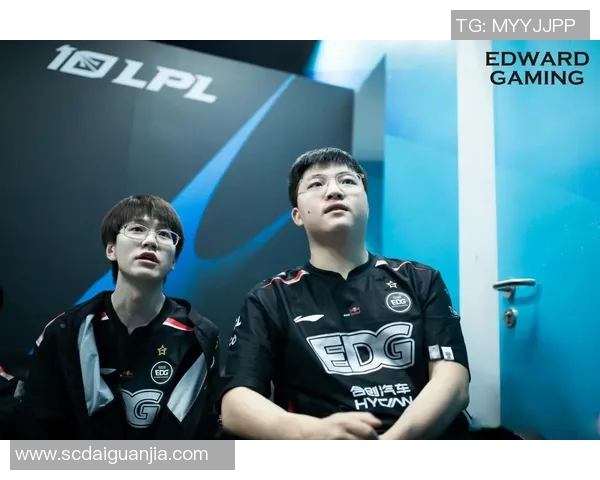 EDG战队实力引发热议电竞圈对其表现的不同看法与分析