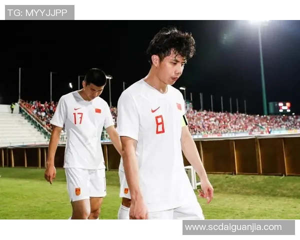 中国队与叙利亚激战正酣比分悬念不断球迷热情高涨引发关注