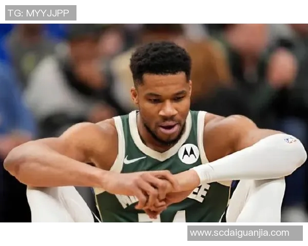 扬尼斯阿德托昆博的篮球之路与辉煌成就探析